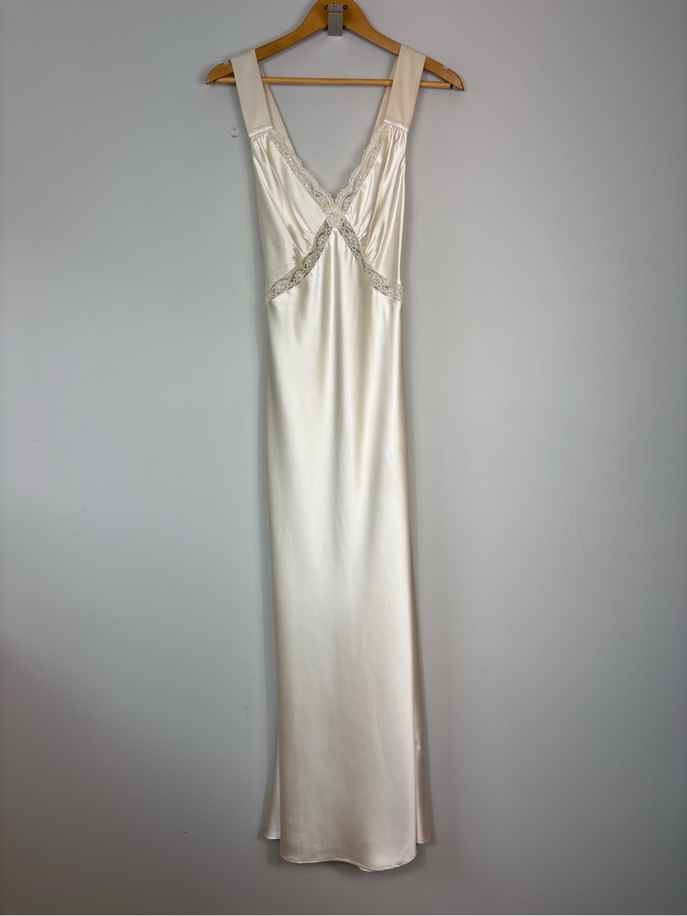 Reformation Chania Silk Dress Ivory Size Small *No Buttons - Picture 4 of 16